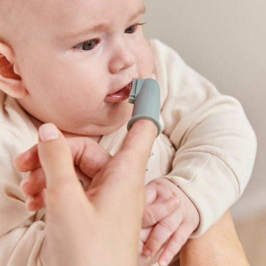 Brosse à dent bébé | Douce & Ergonomique - Bébé Sans Risque